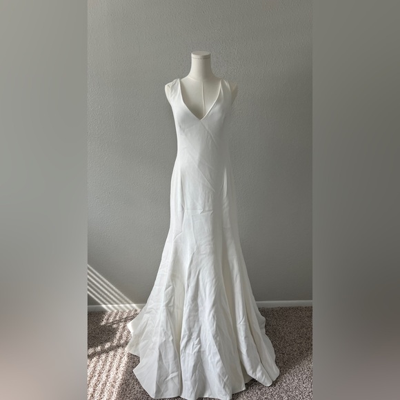Hughes by Jenny Yoo Collection | Elegant White Wedding Dress Size 14 - Picture 1 of 12
